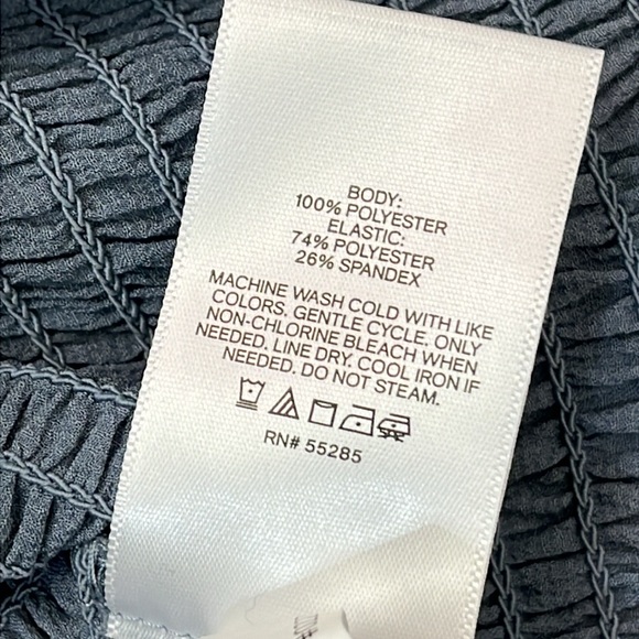 EXPRESS BLOUSE RUCHED PUFF SLEEVE SHINY SMOKY BLUE FAUX WRAP SIZE XS - Picture 6 of 8